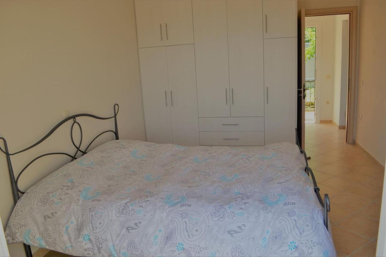 Apartamento Ermina'S Gaze Agioi Deka  Exterior foto