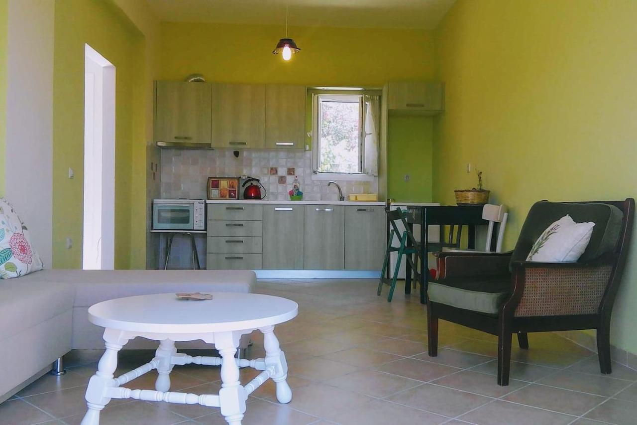 Apartamento Ermina'S Gaze Agioi Deka  Exterior foto