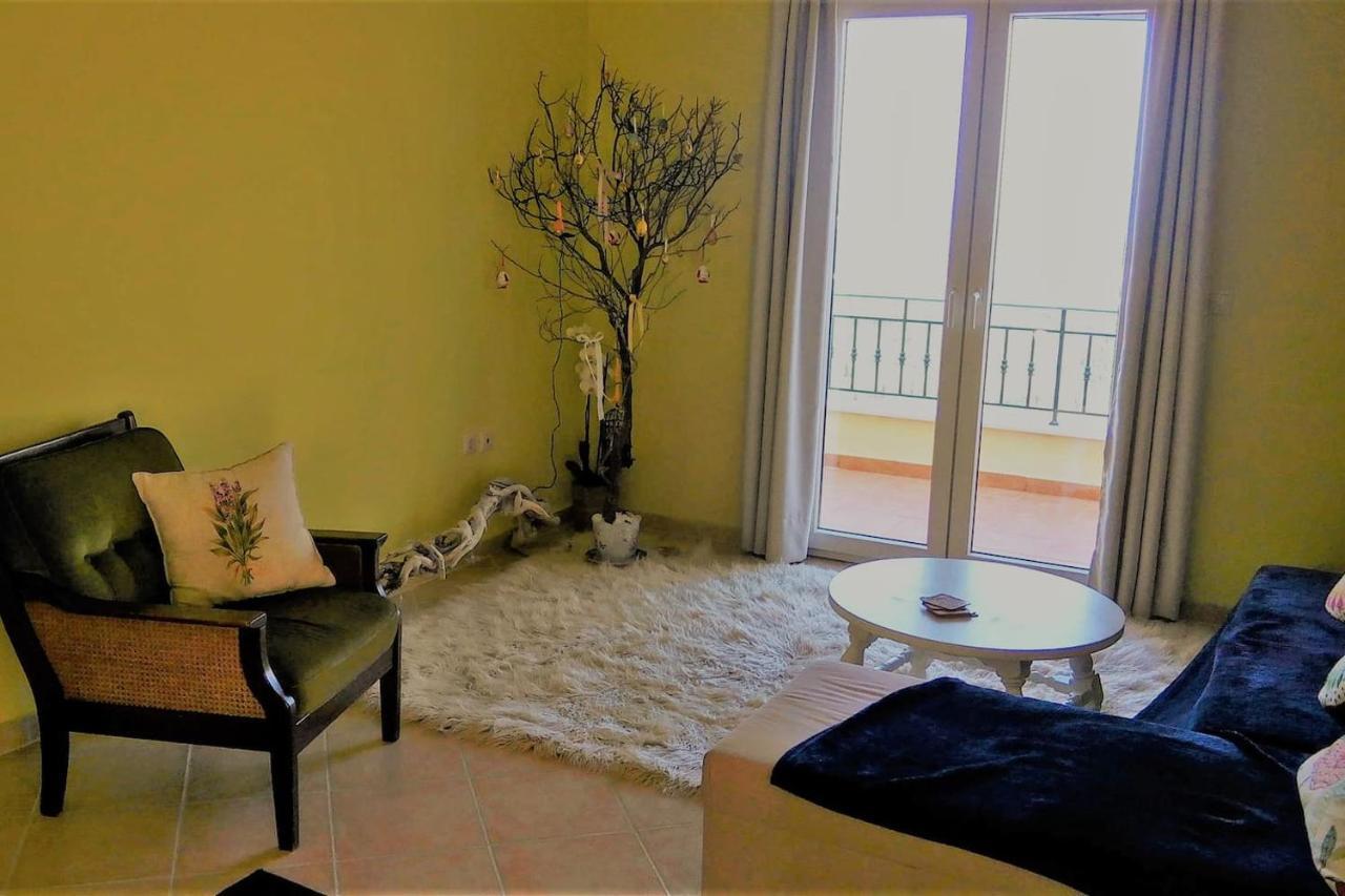 Apartamento Ermina'S Gaze Agioi Deka  Exterior foto
